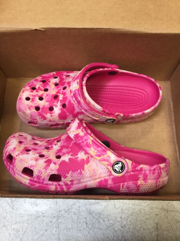 Photo 1 of Crocs Unisex-Child Classic Tie-dye Graphic Clog (Toddler/Little Big Kid)- SIZE 7
