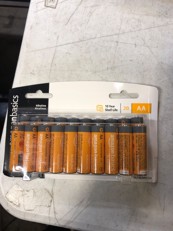 Photo 2 of Amazon Basics 20 Pack AA Alkaline Batteries - Blister Packaging 20 Count (Pack of 1)