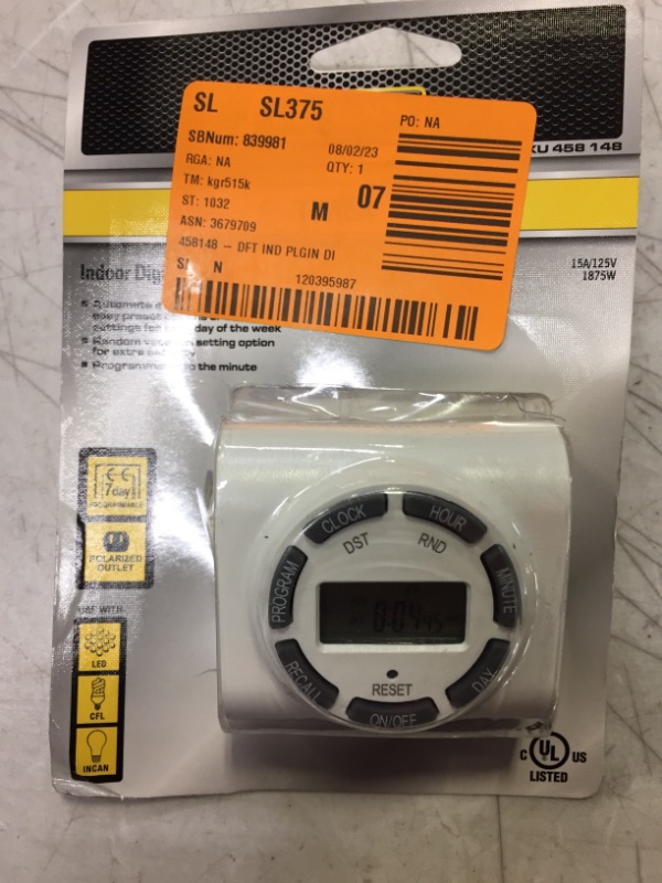 Photo 2 of 15 Amp 7-Day Indoor Plug-In Digital Polarized Timer, White