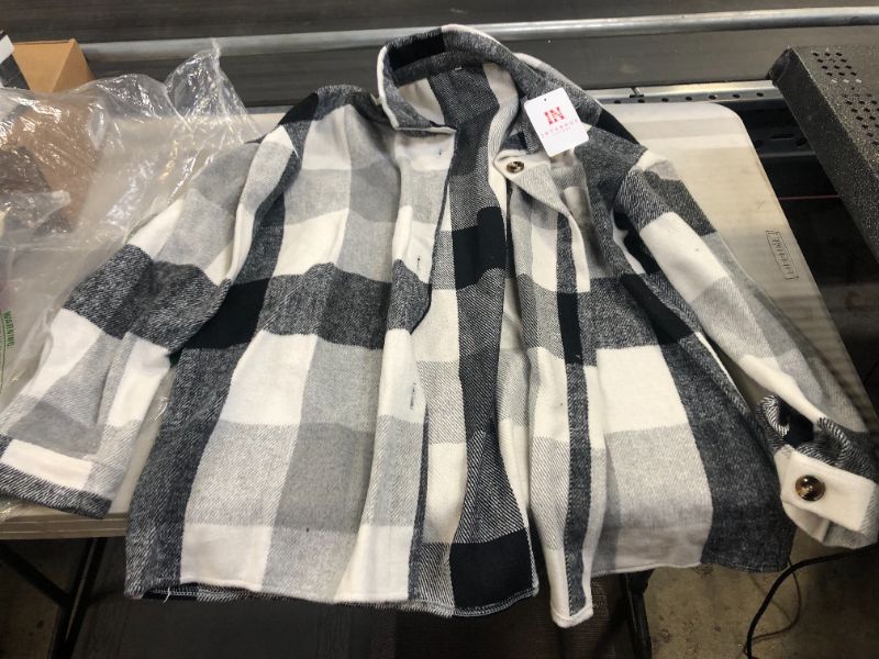 Photo 1 of BLACK AND WHITE FLANNEL 2 XL 