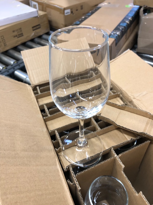 Photo 1 of 8 piece wine glass set  - 12 oz 