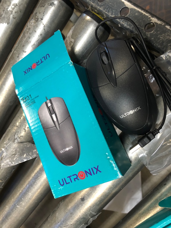 Photo 1 of ULTONIX COMPUTER MOUSE 