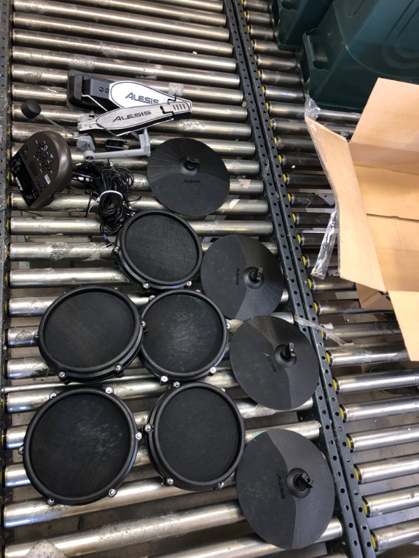 Photo 4 of Alesis Drums Nitro Mesh Kit - Electric Drum Set with USB MIDI Connectivity, Mesh Drum Pads, Kick Pedal and Rubber Kick Drum, 40 Kits and 385 Sounds
