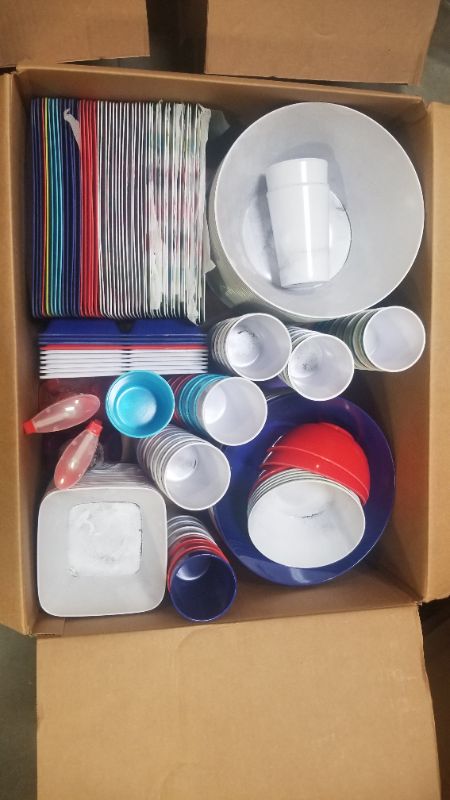 Photo 1 of 47 Large Square Plates 10 Four Section Plates 49 Cups 8 Circle Bowls 26 Square Bowls 50 Big Bowls 11 Large Circle Plates 2 All Purpose Cleansers 
