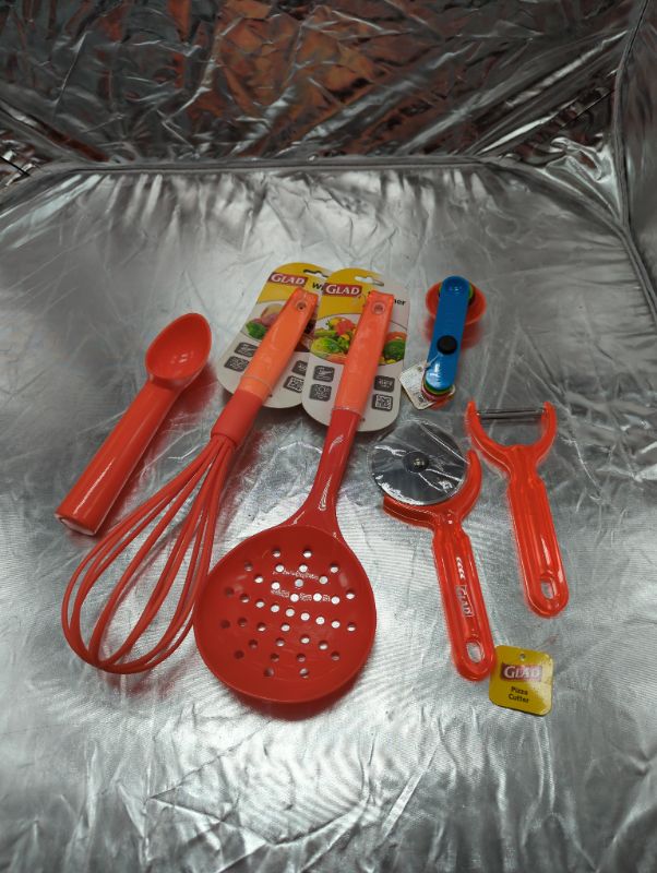 Photo 1 of Glad Kitchen Utensils - 6PCS - Orange - Whisk, Skimmer, Ice Cream Scooper, Pizza Cutter, Potato Peeler, and Measuring Spoons (4pcs)