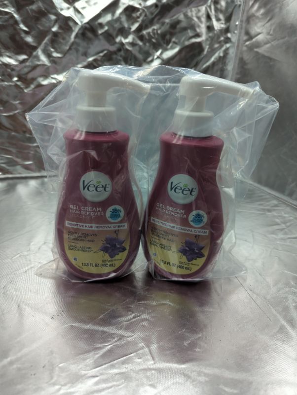 Photo 3 of Veet Gel Hair Removal Cream for Legs & Body - 13.5 oz bottle - 2 Pack