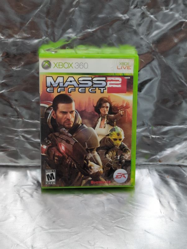 Photo 3 of Mass Effect 2 - Xbox 360
