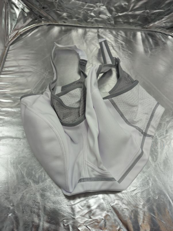 Photo 2 of Glamorise Women's Plus Size No-Bounce Camisole Sports Bra Wirefree #1067 48D White/Gray