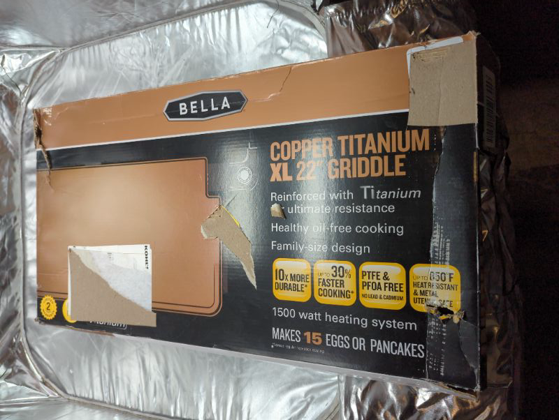 Photo 3 of Bella Copper Titanium XL 12" x 22" Griddle