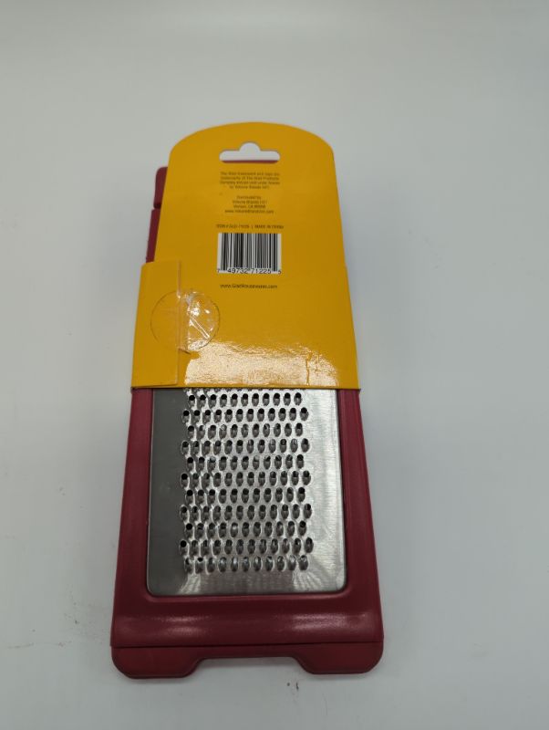 Photo 2 of Glad - 2-Sided Cheese Grater