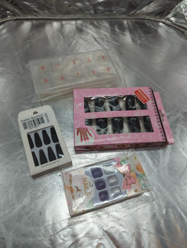 Photo 1 of Beauty Bundle - Nails - Fake Nail Sets, Nail Cap Covers