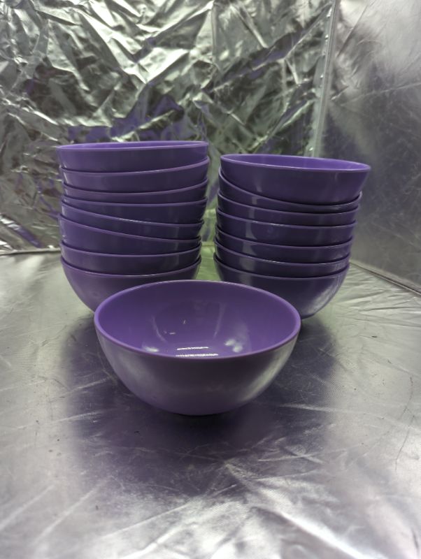 Photo 1 of GLAD - Plastic Circle Bowls 6" - 16 Pack - Purple