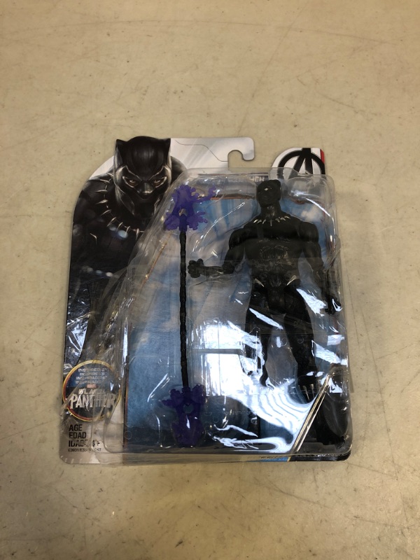 Photo 2 of Avengers Marvel Black Panther 6"-Scale Marvel Super Hero Action Figure Toy