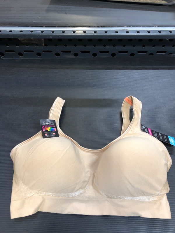 Photo 2 of Bali Women's One Smooth U Bralette - Size 3XL