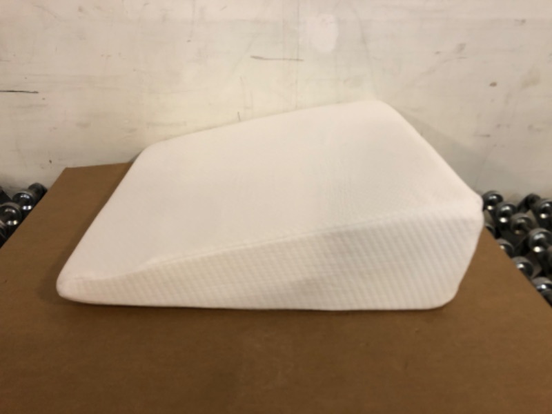 Photo 4 of Acid Reflux Wedge Pillow. USA Made with Memory Foam Overlay and Removable Microfiber Cover"Big" by Medslant. 31x28x7 Recommended Size for GERD & Other Sleep Issues. 1 Business Day Ship No Restock Fee