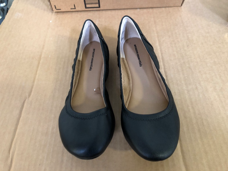 Photo 1 of Amazon Essentials Women's Belice Ballet Flat