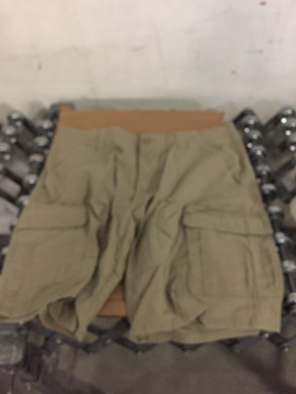 Photo 1 of CARGO WRANGLER SHORTS
SIZE 36