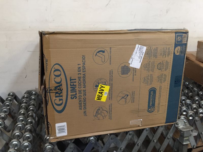 Photo 1 of Graco - Slimfit All-in-One Convertible Car Seat, Darcie