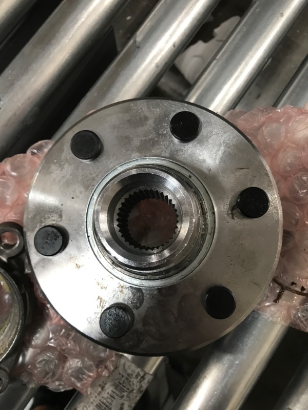 Photo 4 of *****UNBRANDED**** Wheel Bearing Hub Assembly