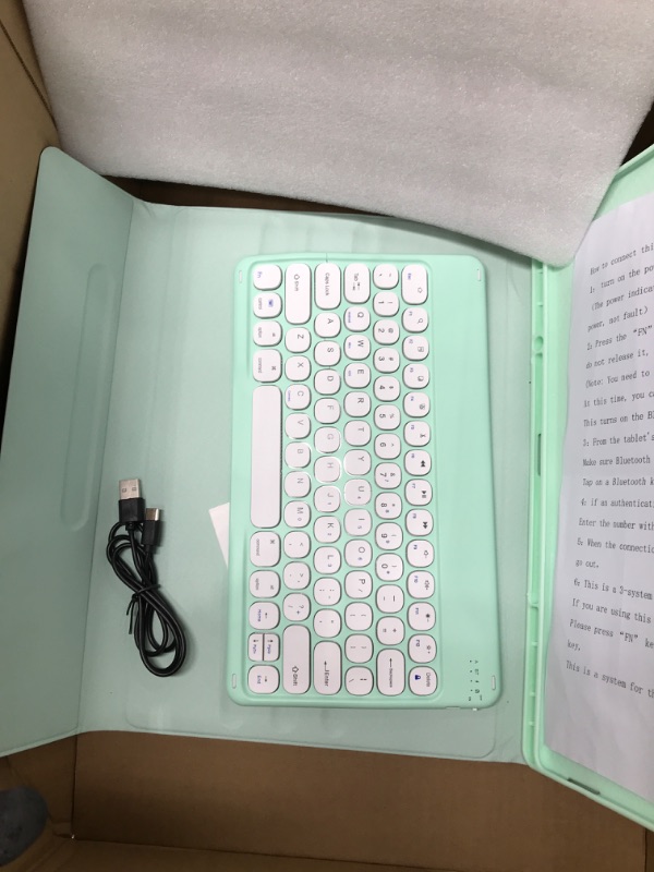 Photo 3 of *Bent Keyboard/Unable to Test* HENGHUI Keyboard Case for Galaxy Tab S6 Lite 10.4'' 2022 2020 Model SM-P610/P613/P615/P619 Cute Round Key Color Keyboard Wireless Detachable BT Keyboard Cover with S Pen Holder (MintGreen)
