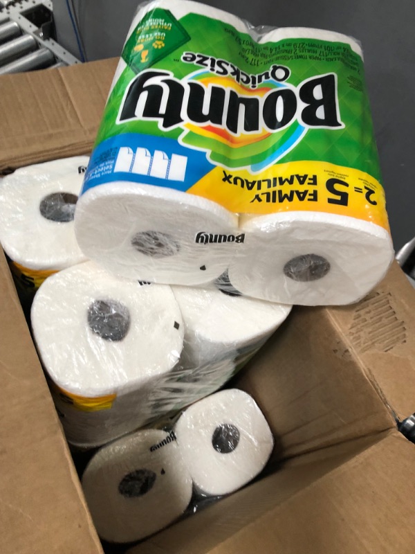 Photo 2 of Bounty Quick-Size Paper Towels, White, 12 Family Rolls = 30 Regular Rolls (Packaging May Vary)                                                                                 