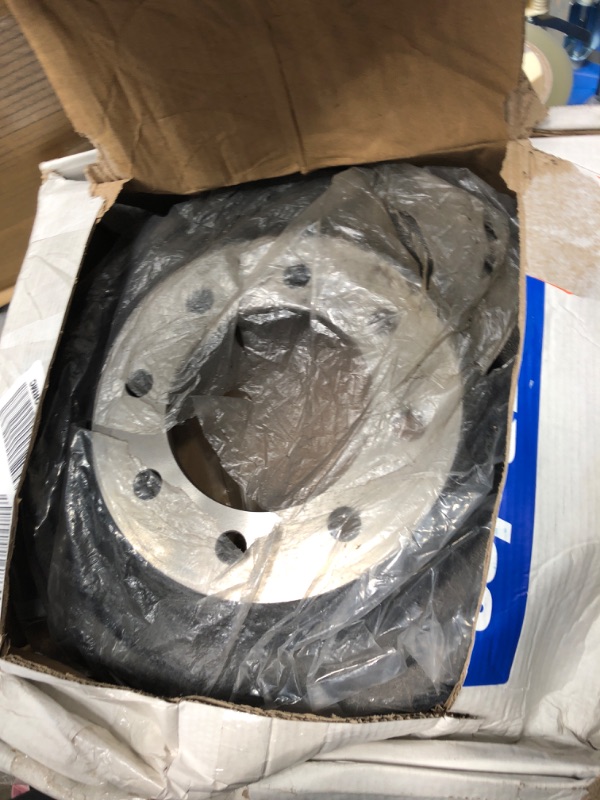 Photo 2 of ACDelco Professional 18B304 Rear Brake Drum