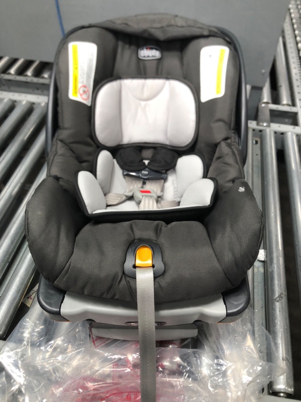 Photo 4 of Chicco KeyFit 30 Infant Car Seat, Orion