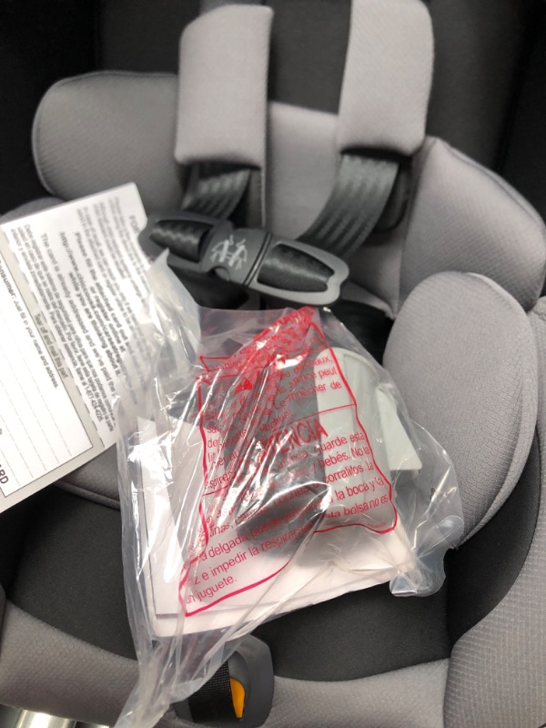 Photo 3 of Chicco NextFit Zip Convertible Car Seat | Rear-Facing Seat for Infants 12-40 lbs. | Forward-Facing Toddler Car Seat 25-65 lbs. | Baby Travel Gear | Carbon
