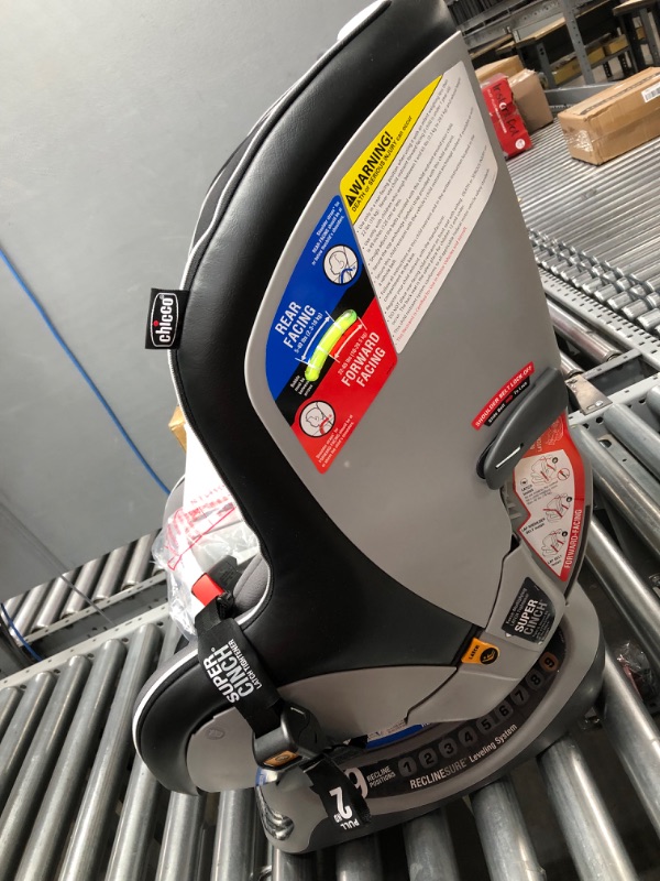 Photo 4 of Chicco NextFit Zip Convertible Car Seat | Rear-Facing Seat for Infants 12-40 lbs. | Forward-Facing Toddler Car Seat 25-65 lbs. | Baby Travel Gear | Carbon
