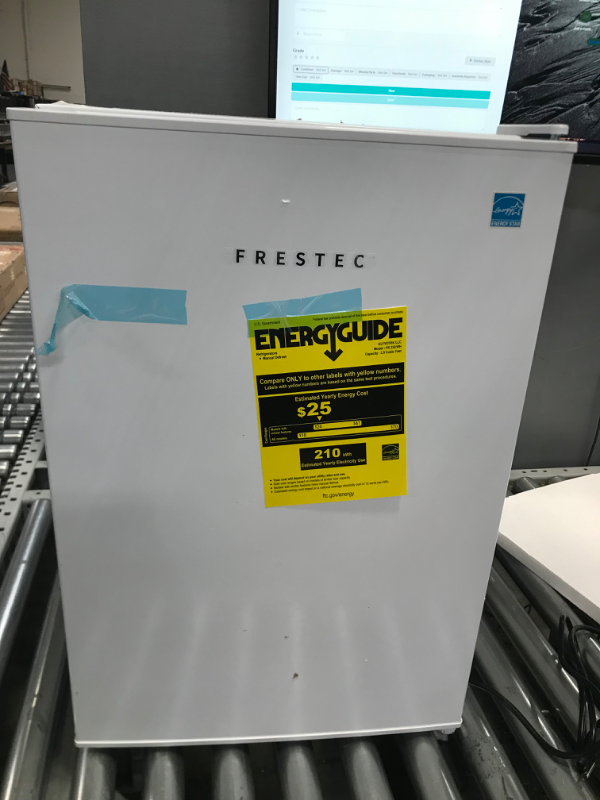 Photo 2 of ***PARTS ONLY*** Frestec 2.5 CU' Mini Refrigerator, Small Refrigerator, Mini Fridge with Freezer, Compact Refrigerator, White (FR 250 WH)