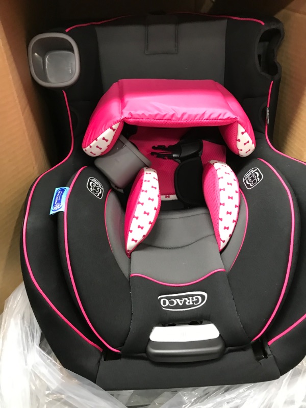 Photo 3 of Graco Extend2Fit Convertible Car Seat, Ride Rear Facing Longer with Extend2Fit, Kenzie 2-in-1 Kenzie