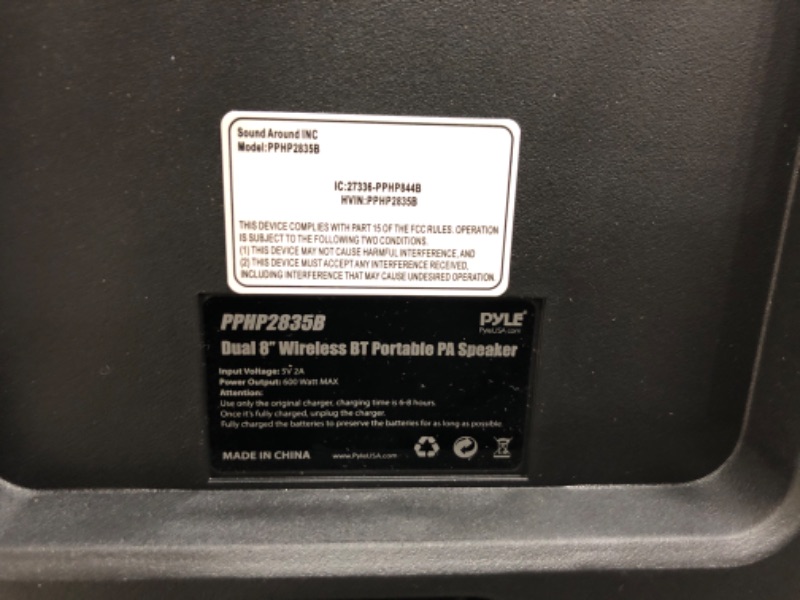 Photo 5 of Pyle Portable Bluetooth PA Speaker System - 600W Rechargeable Outdoor Bluetooth Speaker Portable PA System w/ Dual 8” Subwoofer 1” Tweeter, Microphone In, Party Lights, USB, Radio, Remote - PPHP2835B
***Screen doesn’t turn on***