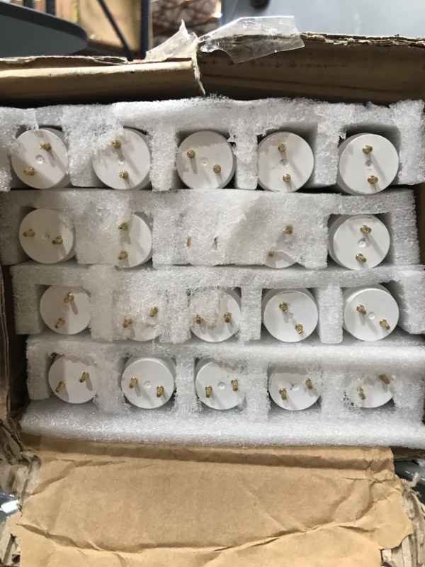 Photo 2 of 20 Pack 3CCT 4FT LED T8 Hybrid Type A+B Light Tube, 18W, 4000K/5000K/6500K Selectable, Plug & Play or Ballast Bypass, Single or Double End Powered, 2300lm, Frosted Cover, T8 T10 T12, 120-277V, UL, FCC