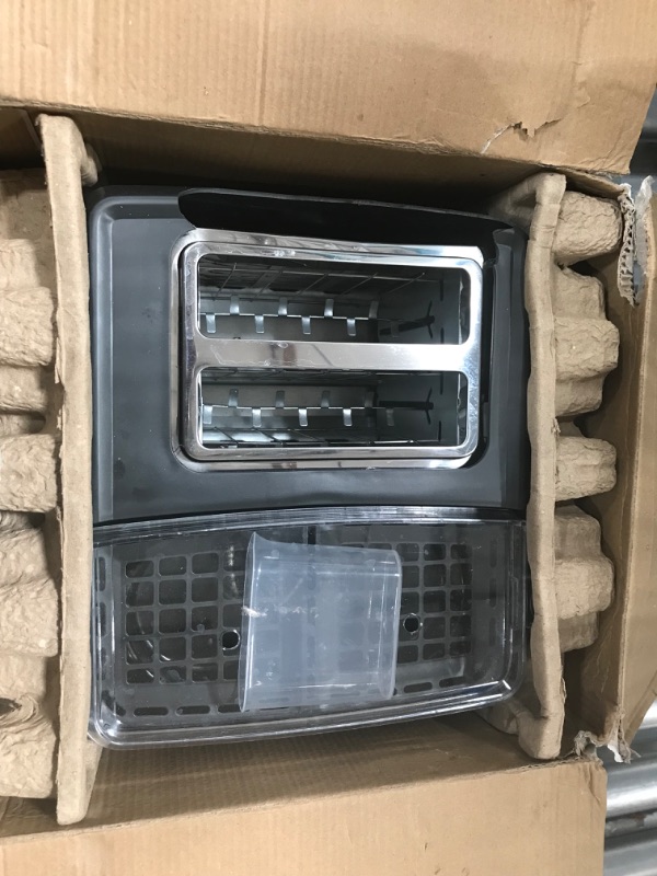 Photo 1 of **used item**
West Bend 78500 Breakfast Station, 2-Slice Toaster 
