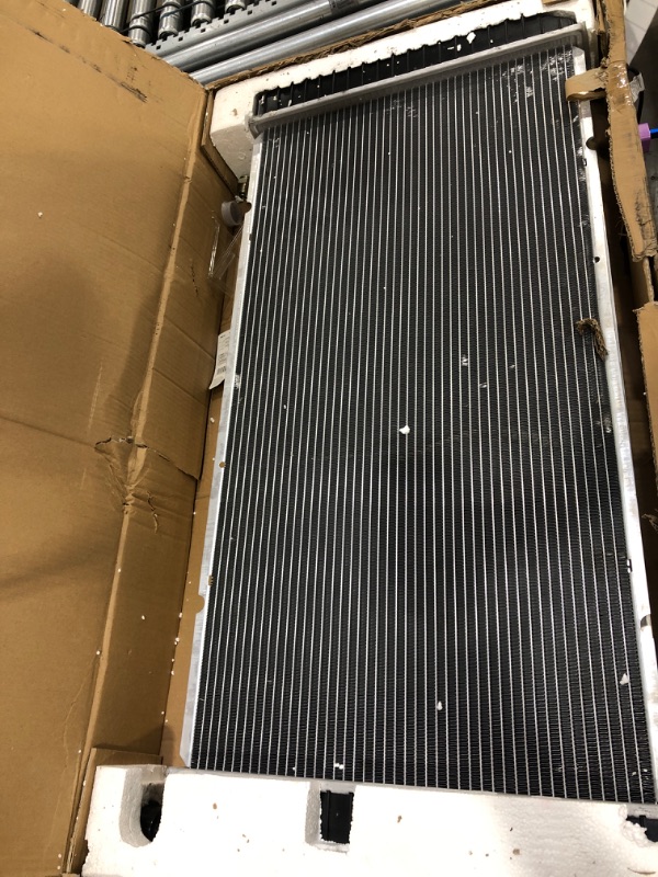 Photo 2 of DWVO Radiator Compatible with Chevy GMC Suburban Yukon Tahoe Pickup Escalade C1500 C2500 C3500 K1500 K2500 K3500 5.0L 5.7L V8 DWRD1018