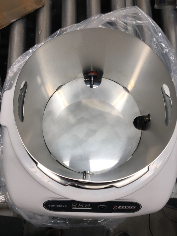 Photo 4 of ***PARTS ONLY*** Saniclave Autoclave - 8 Liter Stainless Steel Chamber - Lightweight, Portable - Great for Microbiology, Cooking Media, General Lab Use