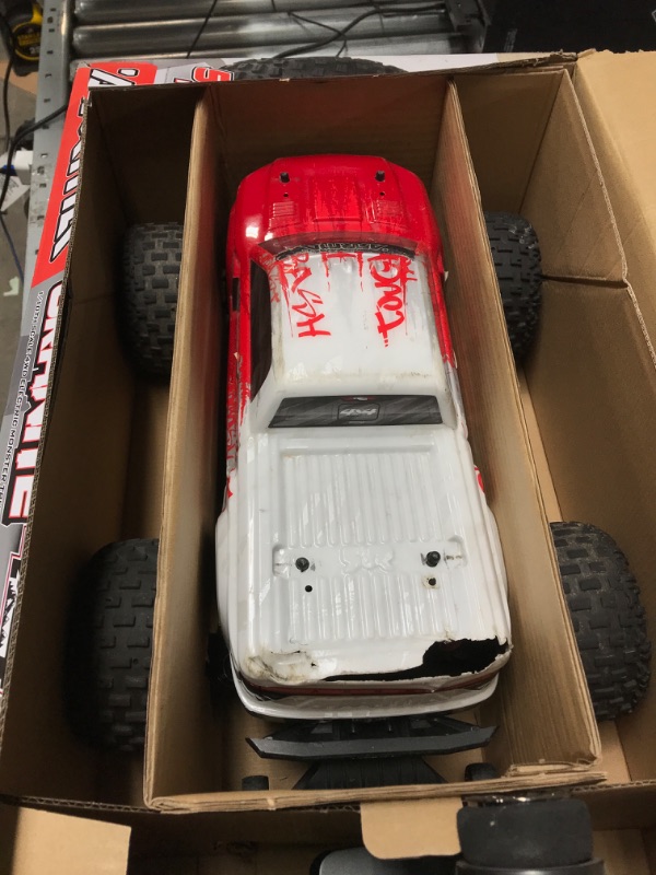 Photo 4 of ARRMA 1/10 Granite 4X4 V3 3S BLX Brushless Monster RC Truck RTR (Transmitter and Receiver Included, Batteries and Charger Required )