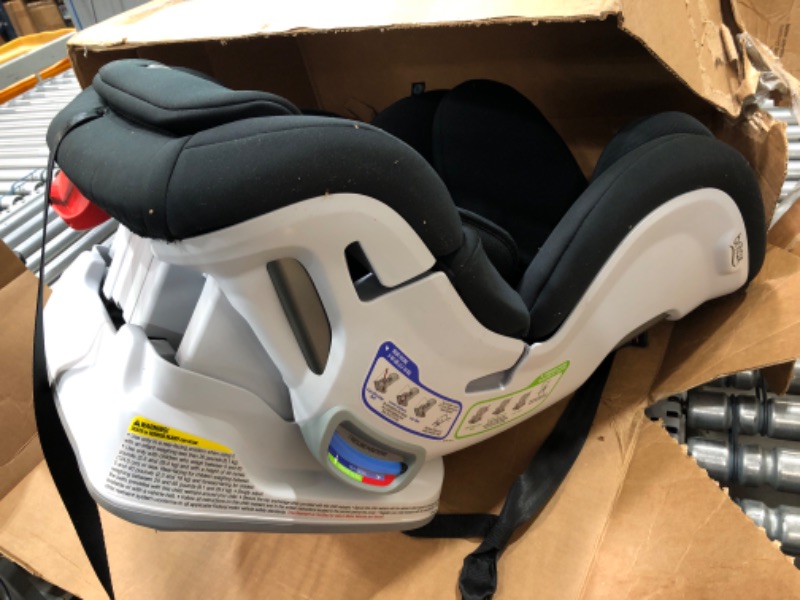 Photo 4 of Britax Boulevard ClickTight Convertible Car Seat