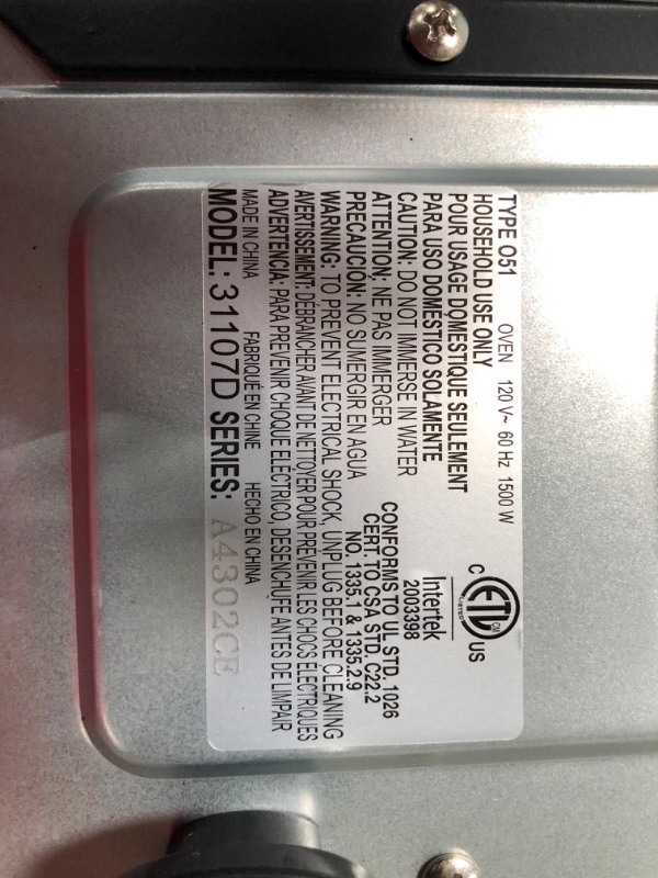 Photo 4 of Model: 31148. Assembled Product Weight: 8.85 oz. Assembled Product Dimensions: 13.11" x 16.54" x 9.88". This toaster oven allows you to make toast, bake, warm, and broil a ...
****DIRTY NEEDSTO BE CLEANED****

