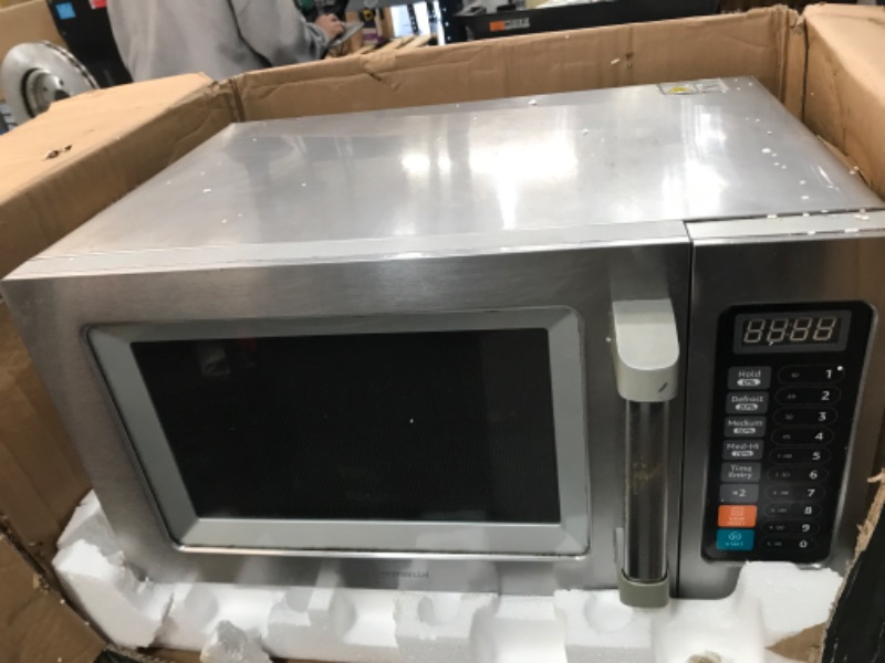 Photo 2 of Midea Equipment 1025F1A Countertop Commercial Microwave Oven with Touch Control, 1000W, Stainless Steel.9 CuFt .9 cu ft Touchpad