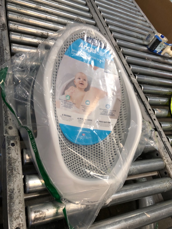 Photo 2 of Angelcare Baby Bath Support - Gray