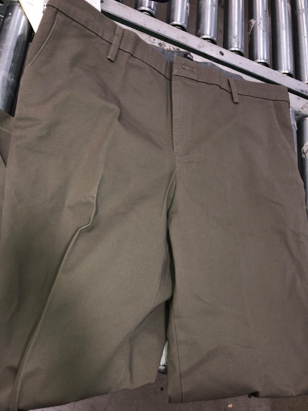 Photo 2 of *COLOR MAY VARY*Dockers Men's Classic Fit Workday Khaki Smart 360 FLEX Pants (Standard and Big & Tall) Big & Tall 44W x 30L Dark Pebble