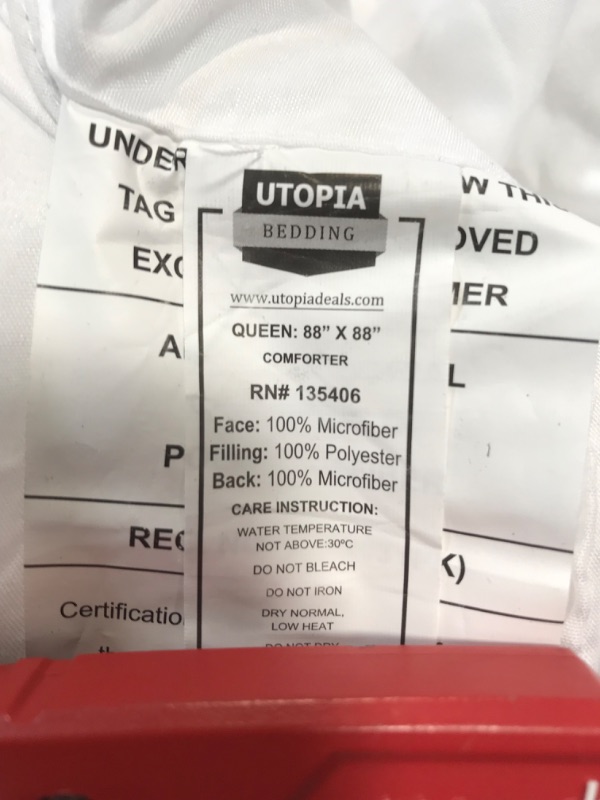 Photo 4 of **DIRTY FROM SHIPPING**Utopia Bedding Comforter - All Season Comforters Queen Size - Plush Siliconized Fiberfill - White Bed Comforter - Box Stitched
