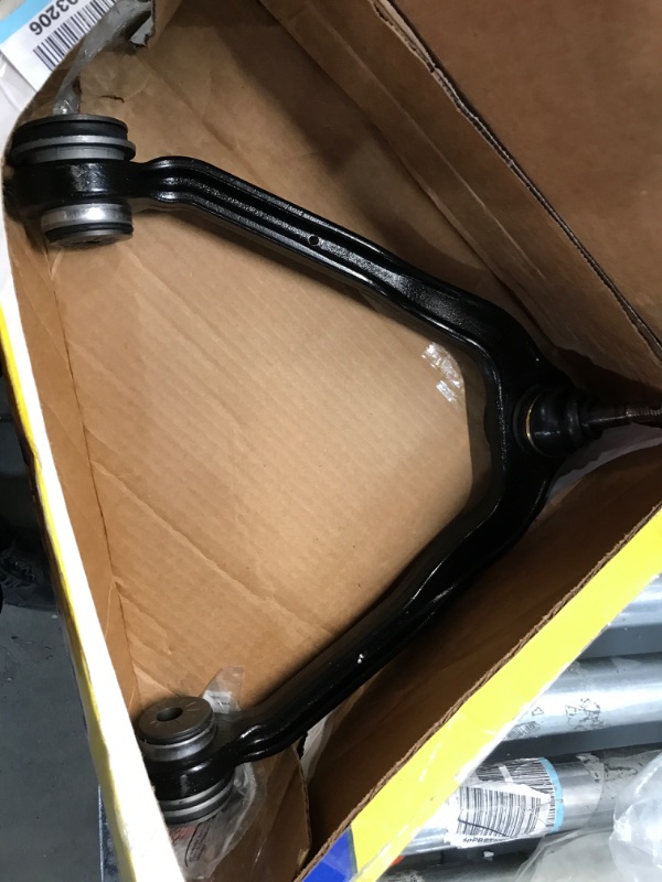 Photo 2 of MOOG CK80826 Control Arm and Ball Joint Assembly