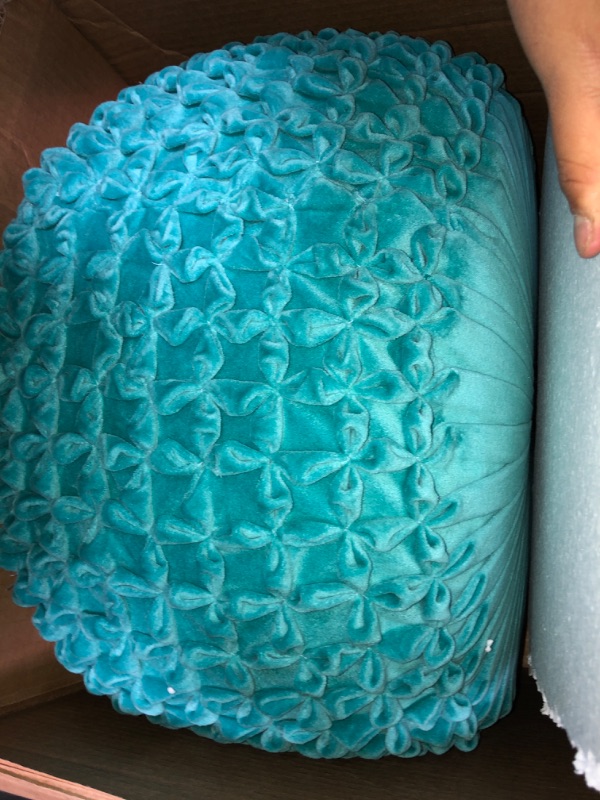 Photo 1 of 20" TEAL  OTTOMAN 