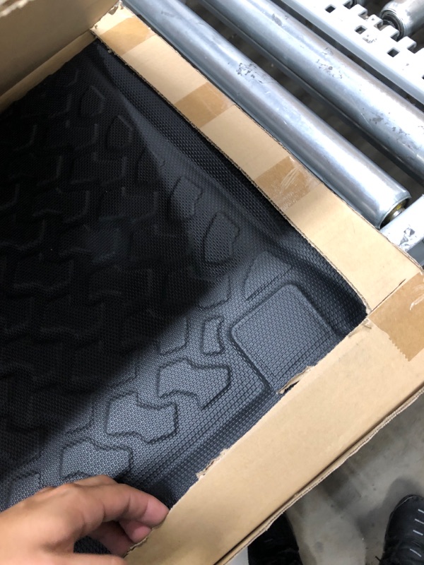 Photo 3 of Aiqiying Grand Cherokee Cargo Liners?All Weather 3D Tech Durable TPO Waterproof Rear Cargo Trunk Tray Floor Mat Protector Compatible with 2011-2021 Jeep Grand Cherokee,Not for 2021 Grand Cherokee L