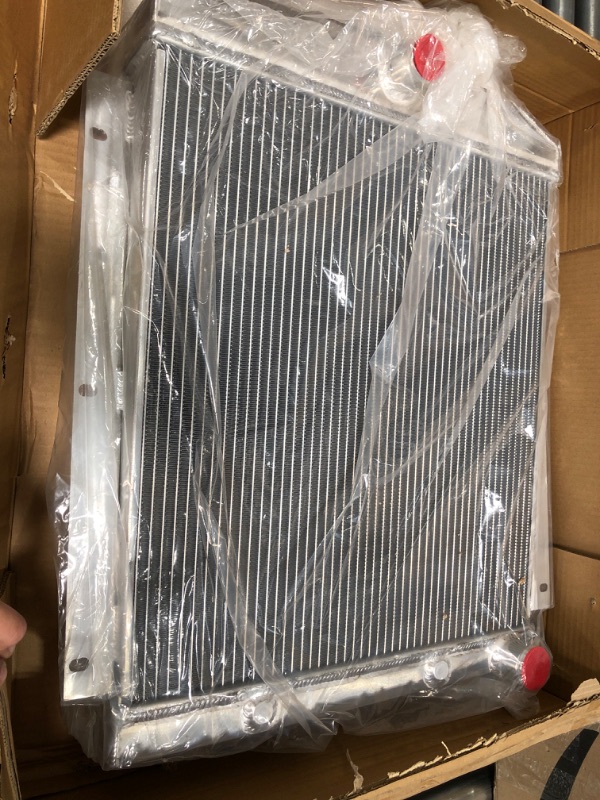 Photo 2 of Primecooling 62MM 4 Row Core Aluminum Radiator for Chevrolet Trucks 1947-1954