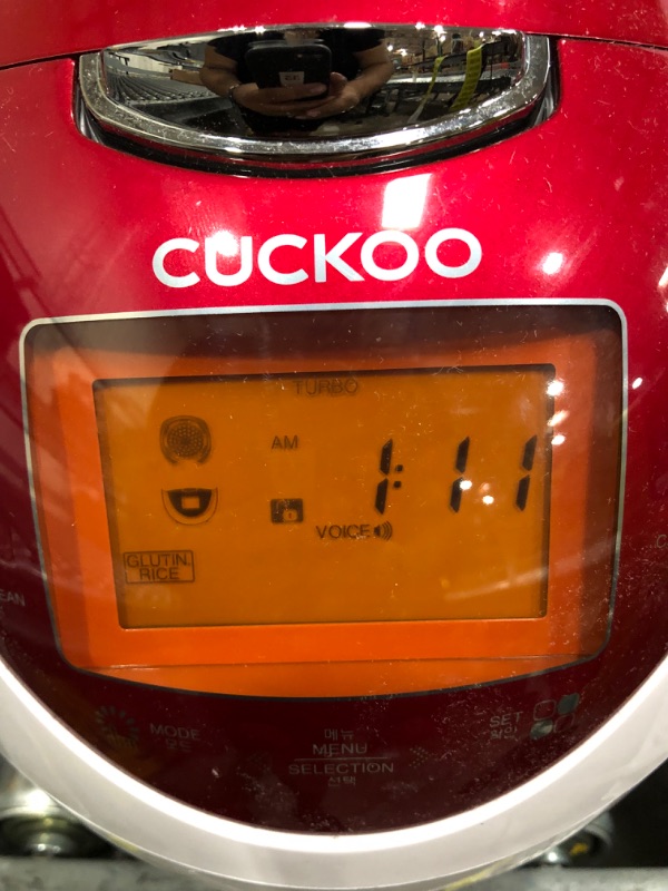 Photo 2 of **FOR PARTS ONLY** CUCKOO CRP-N0681FV 6-Cup (Uncooked) Pressure Rice Cooker White/Red