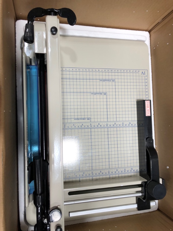 Photo 3 of Manual Paper Cutter 17? Model 858-A3 Guillotine Paper Cutter
