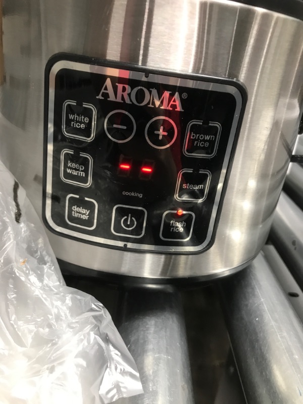 Photo 4 of **USED, DIRTY**
Hamilton Beach Digital Programmable Rice Cooker & Food Steamer, 8 Cups Cooked (4 Uncooked), With Steam & Rinse Basket, Stainless Steel (37518) 8 Cups Cooked (4 Uncooked) Rice Cooker